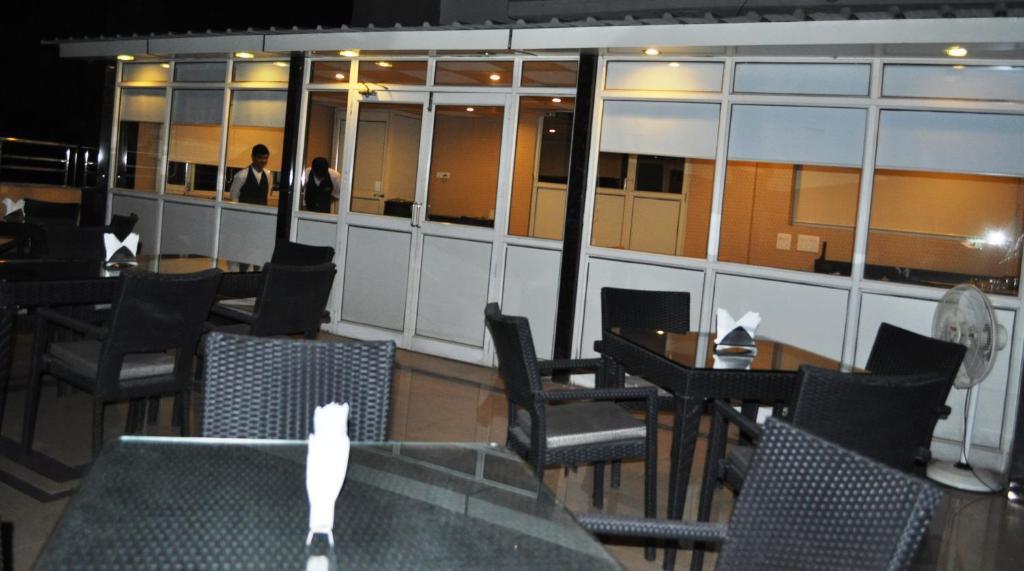 Hotel The Rio Haridwar Exterior photo