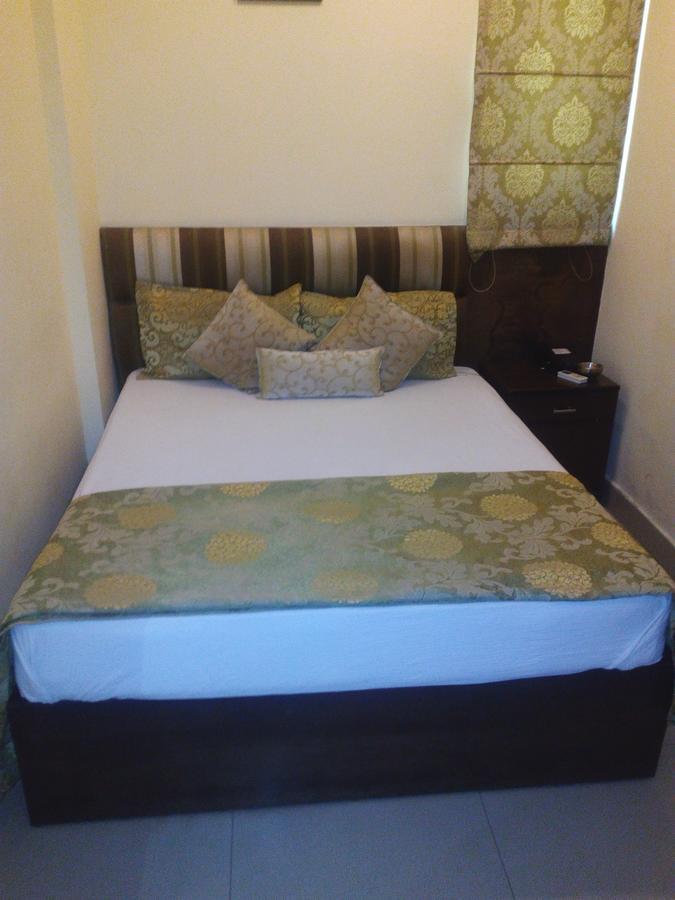Hotel The Rio Haridwar Exterior photo